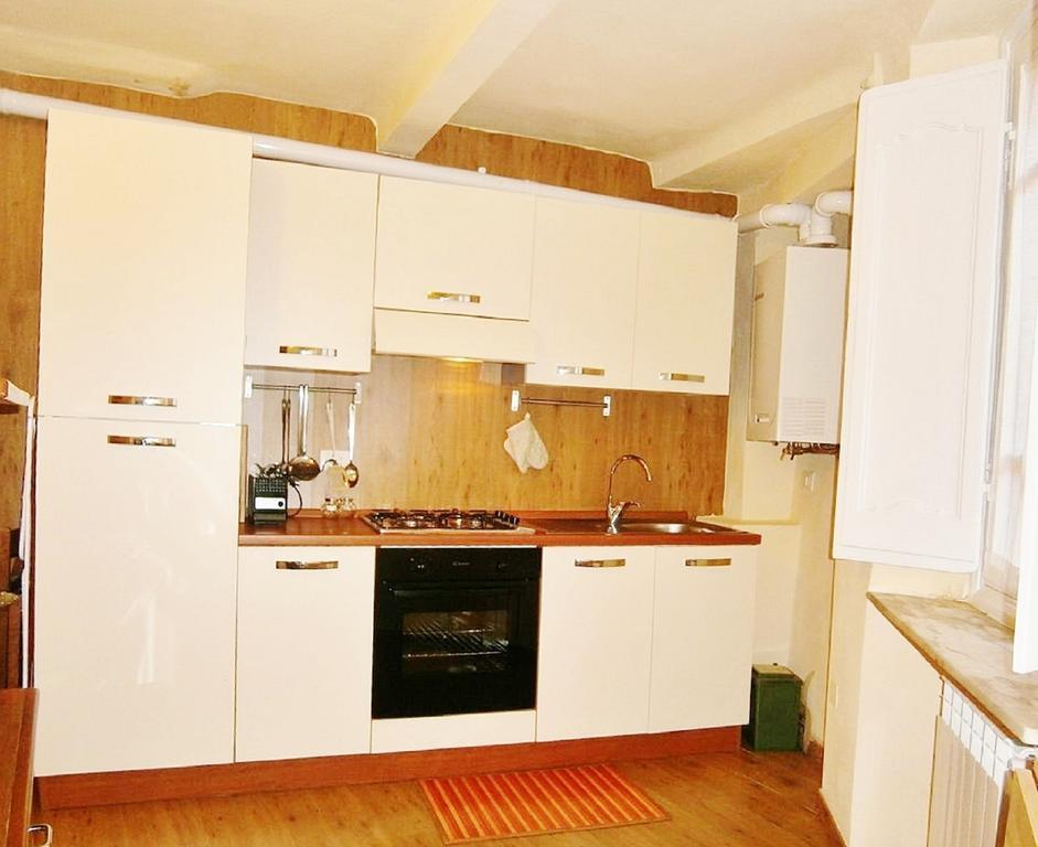 Cozybricks In Lucca - Apartments In Lucca Historical Center - Air Cond & Wifi - Стая снимка