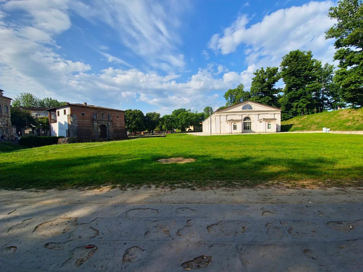 Cozybricks In Lucca - Apartments In Lucca Historical Center - Air Cond & Wifi - Екстериор снимка