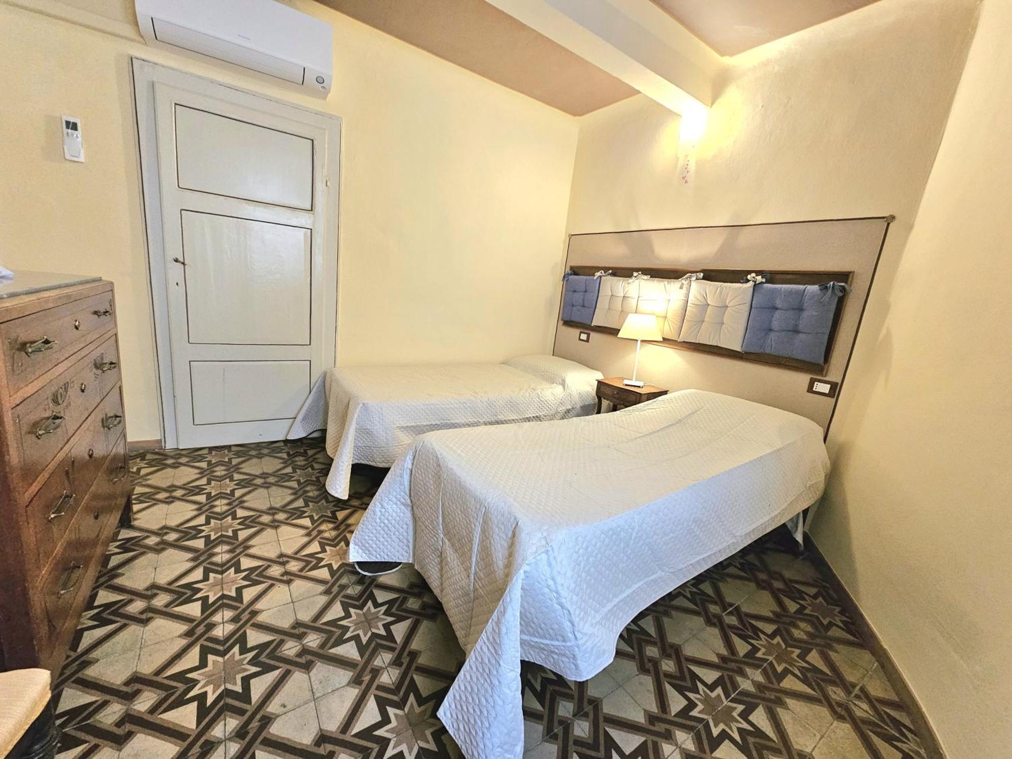 Cozybricks In Lucca - Apartments In Lucca Historical Center - Air Cond & Wifi - Екстериор снимка